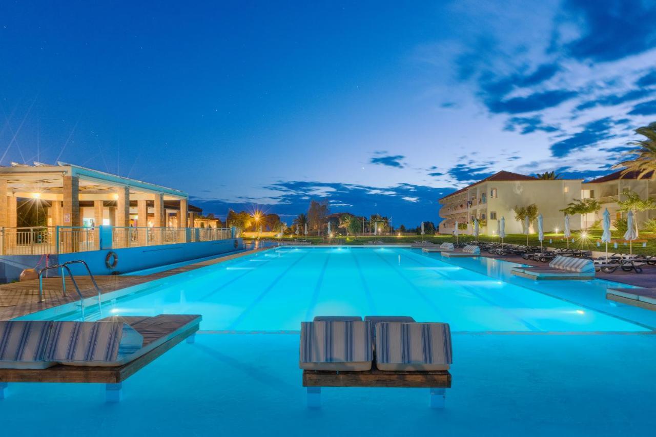 Aeolian Village Beach Resort Скала Ересу Екстериор снимка