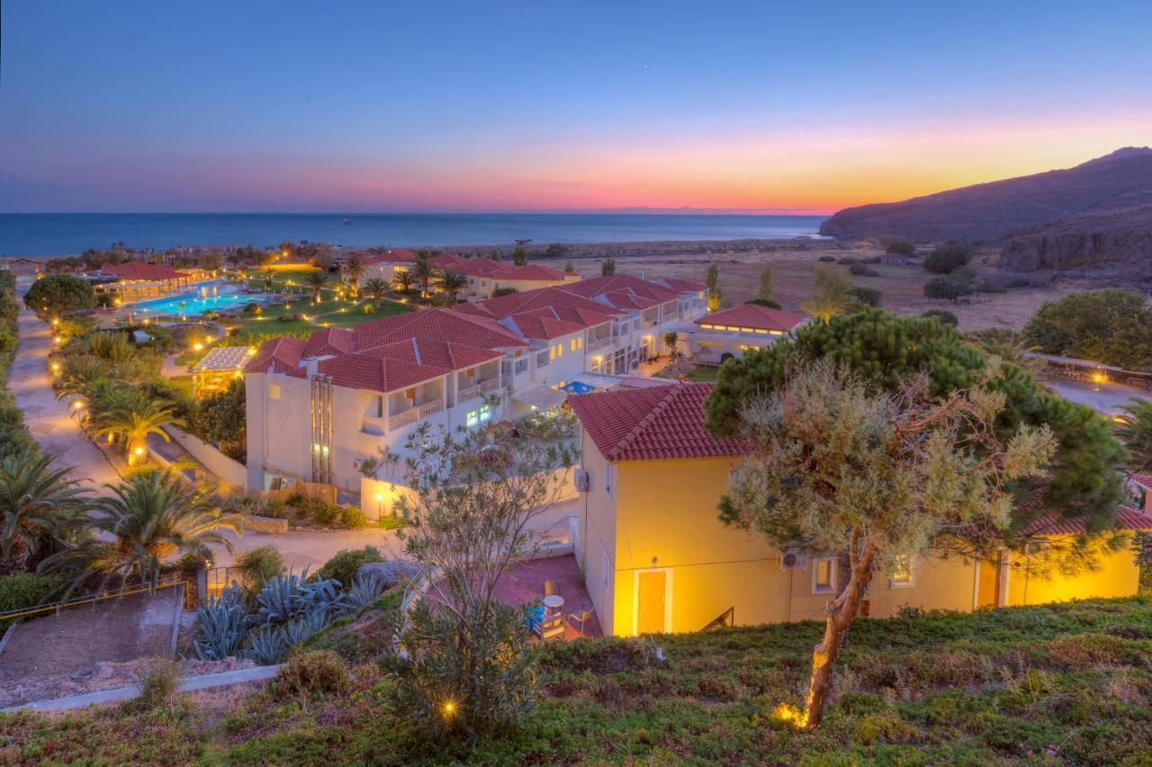 Aeolian Village Beach Resort Скала Ересу Екстериор снимка