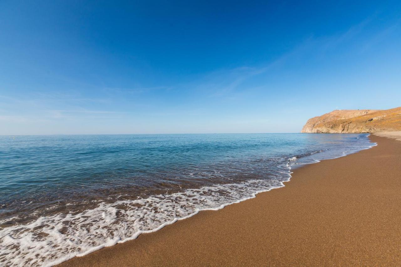 Aeolian Village Beach Resort Скала Ересу Екстериор снимка