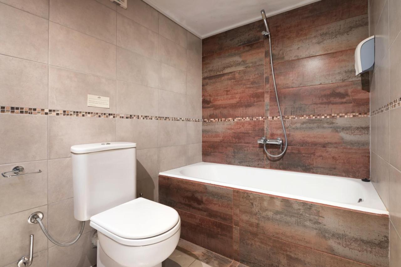 Aeolian Village Beach Resort Скала Ересу Екстериор снимка
