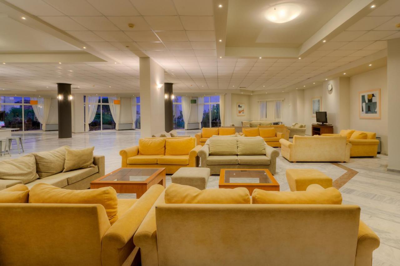 Aeolian Village Beach Resort Скала Ересу Екстериор снимка