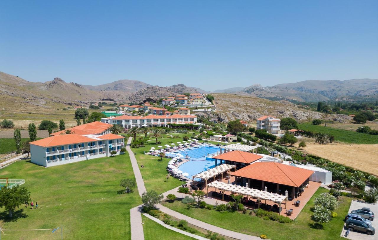 Aeolian Village Beach Resort Скала Ересу Екстериор снимка