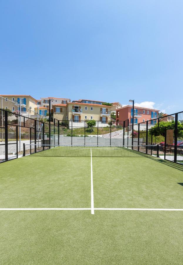 Aeolian Village Beach Resort Скала Ересу Екстериор снимка