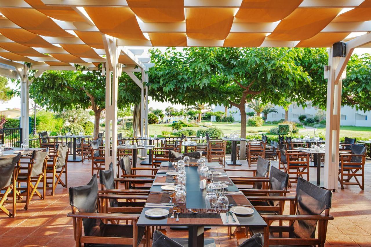 Aeolian Village Beach Resort Скала Ересу Екстериор снимка